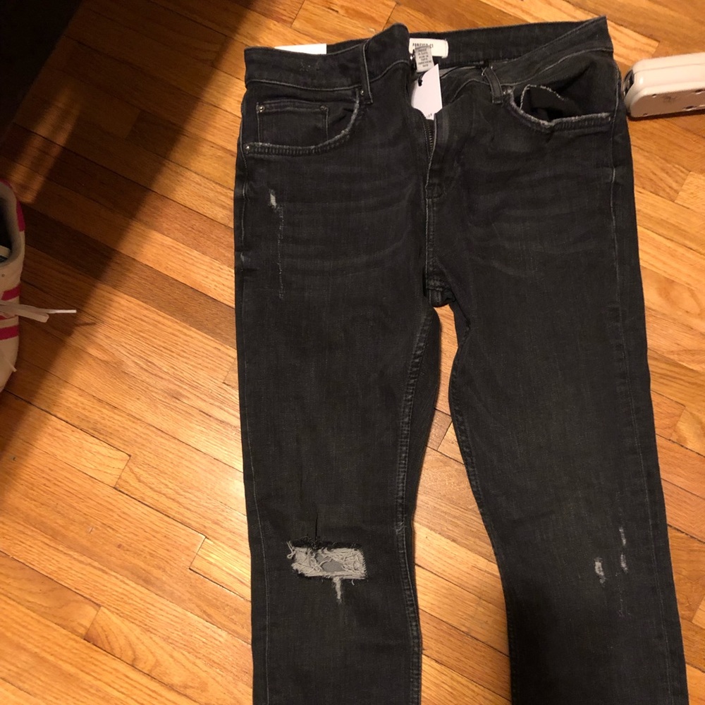 Mid rise skinny fit forever 21 size 29